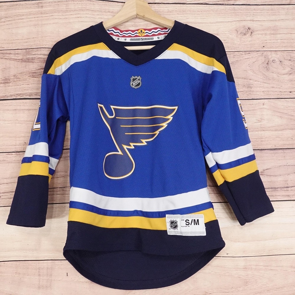 St Louis Blues Jersey Boys Medium Blue NHL Hockey Jordan Binnington 50